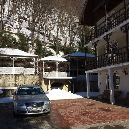 Pension Casa Alba Slănic-Moldova Zewnętrze zdjęcie