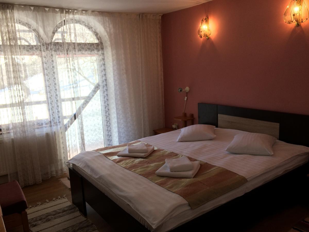 Pension Casa Alba Slănic-Moldova Zewnętrze zdjęcie