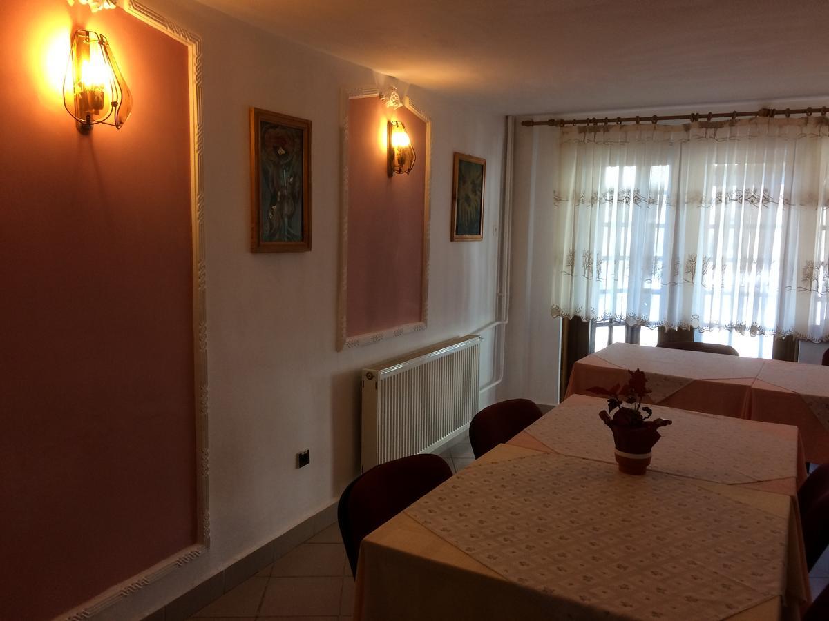 Pension Casa Alba Slănic-Moldova Zewnętrze zdjęcie